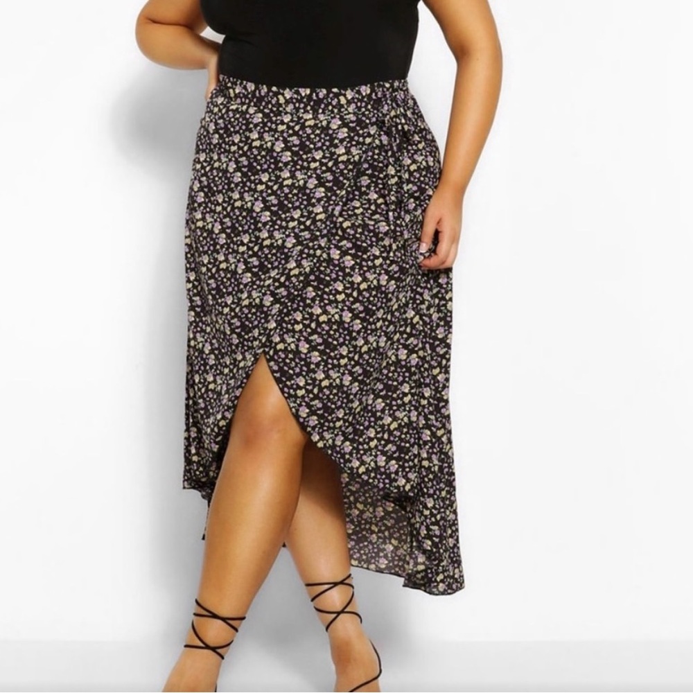 Boohoo Floral Black Midi Skirt